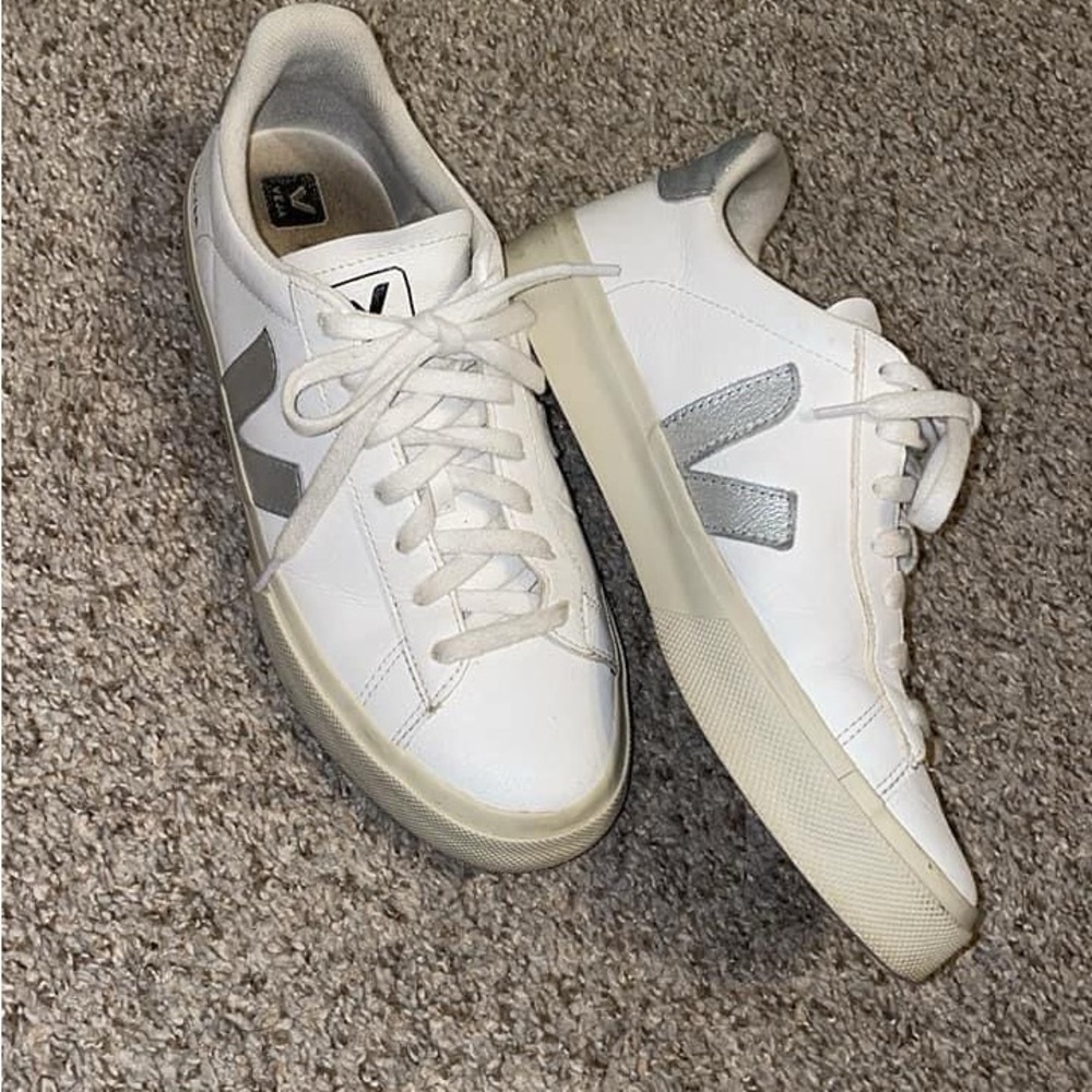 Women Veja Net-A-Porter